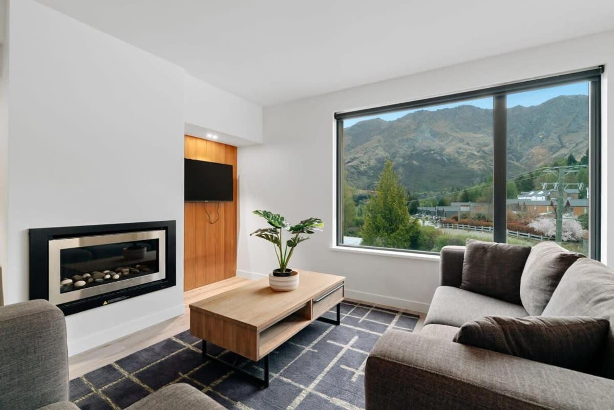 Coronet Base At La Residence Du Parc Queenstown Exterior photo